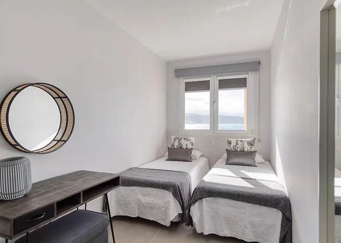 Living Canteras Homes - Bright Beachfront * Las Palmas / Gran Canaria