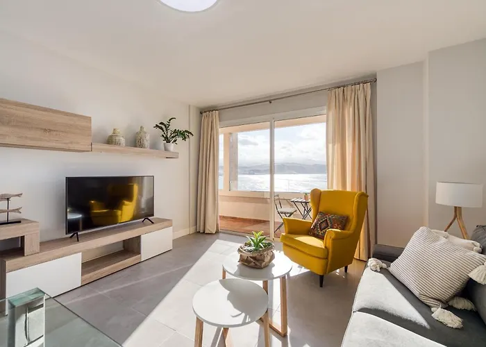 Living Canteras Homes - Bright Beachfront